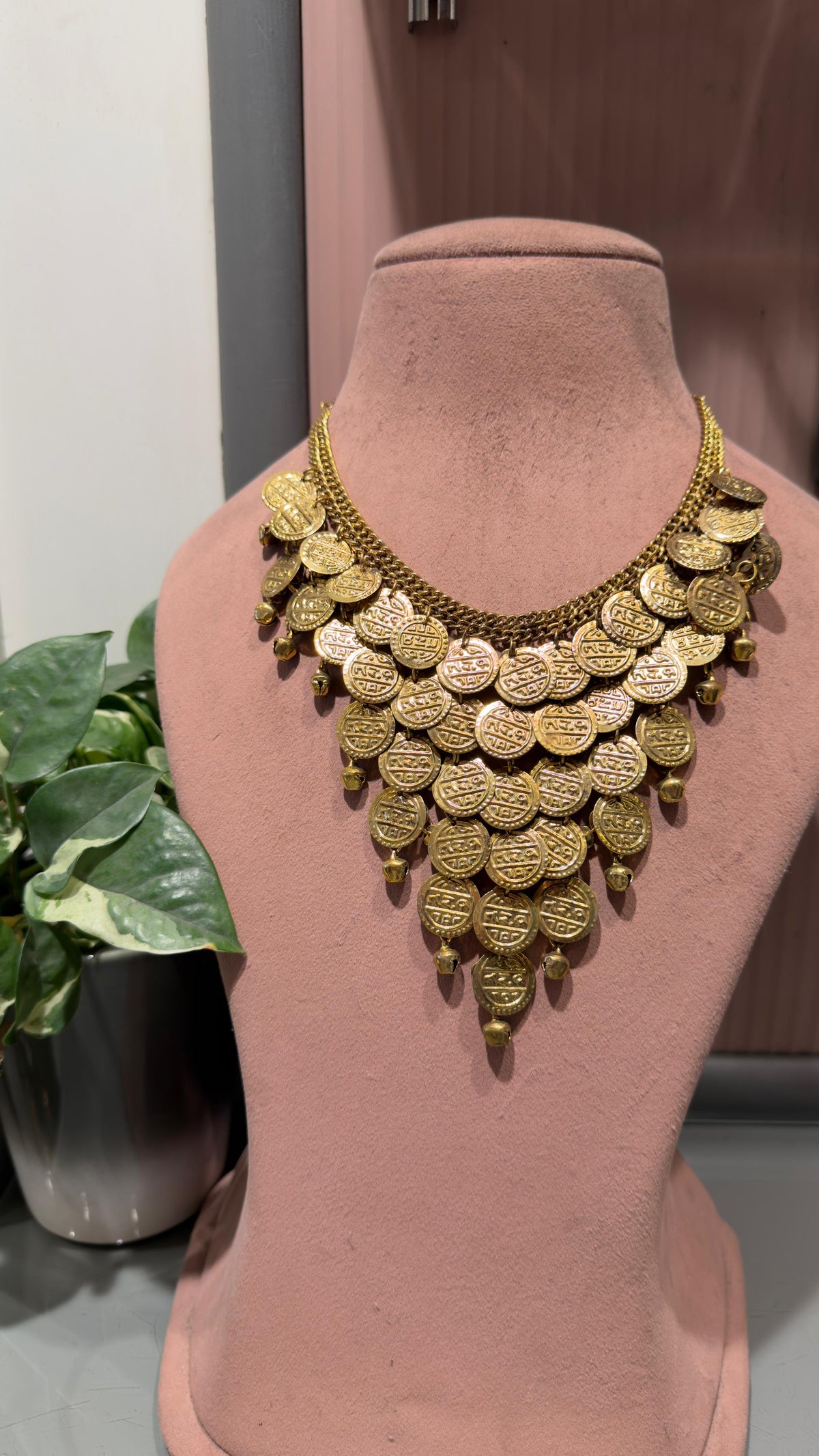 Gold Coin Style Western Necklace Set