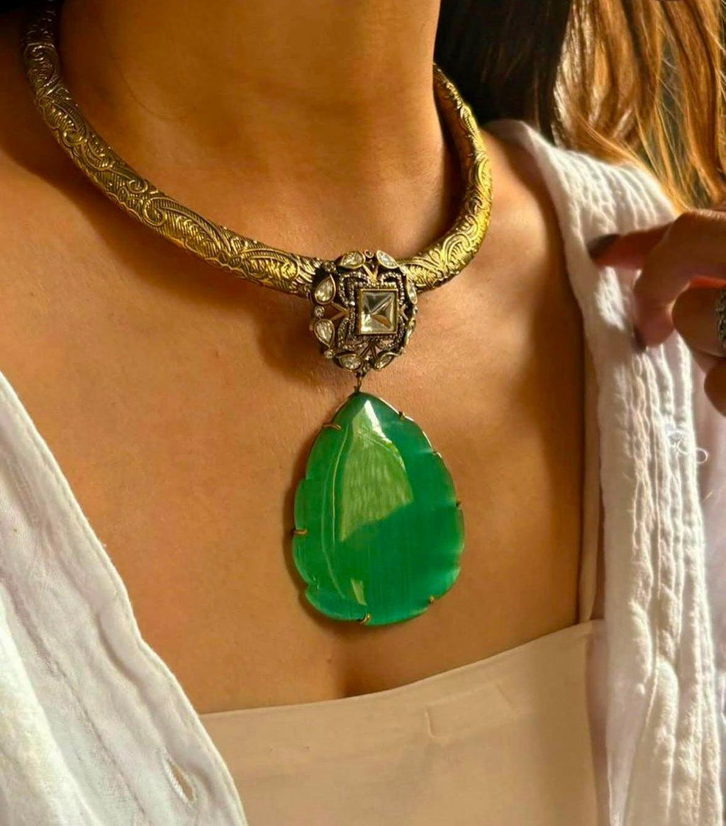 Green stone hasli Necklace Set