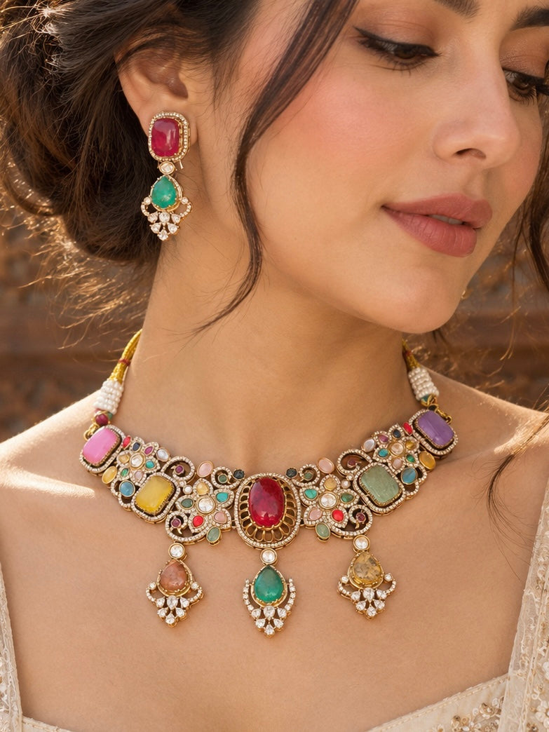 Elegant choker set