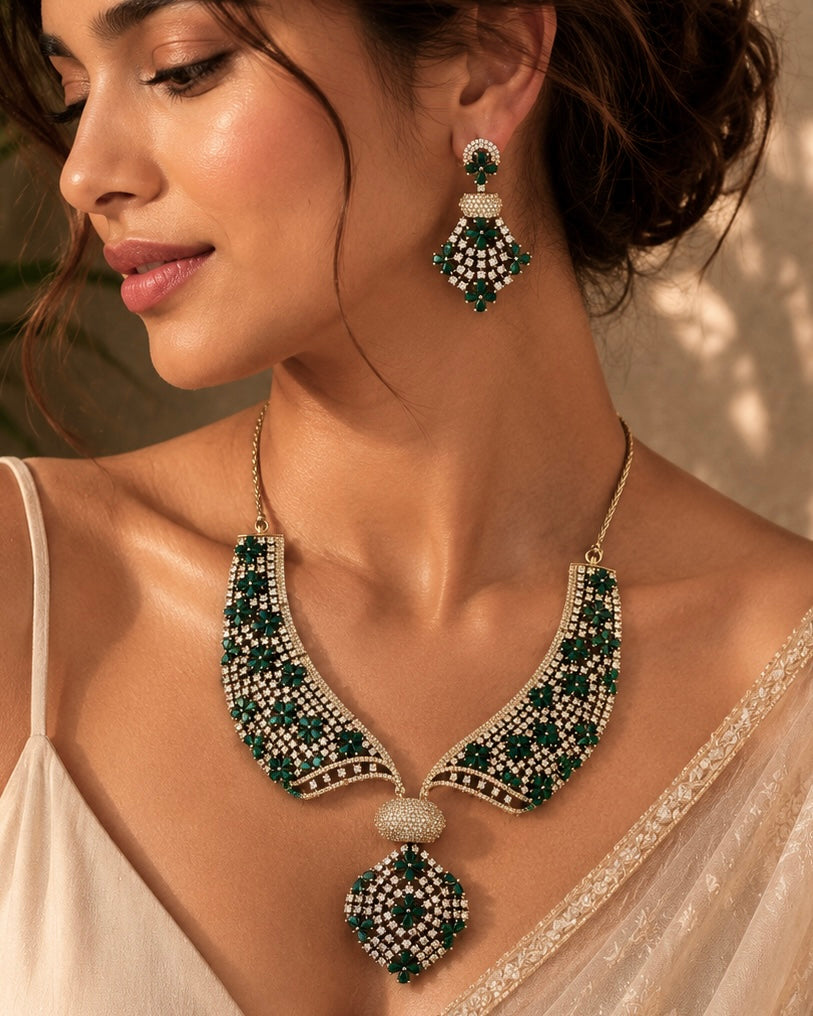 Minimal Green pearls and stone choker set