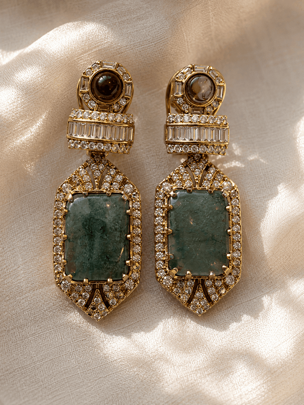 Elegant Green stone piece earrings