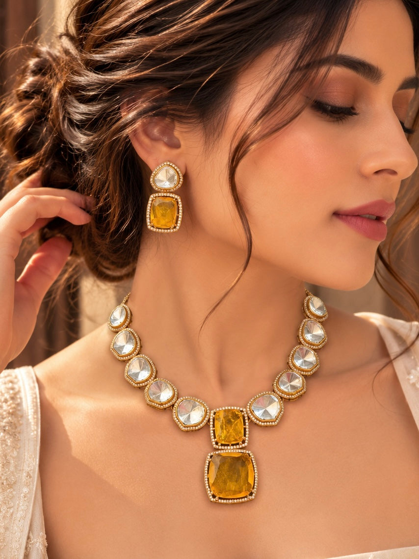Elegant Kundan set