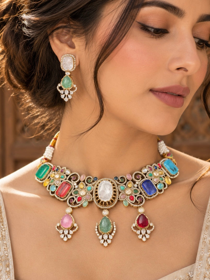 Elegant choker set