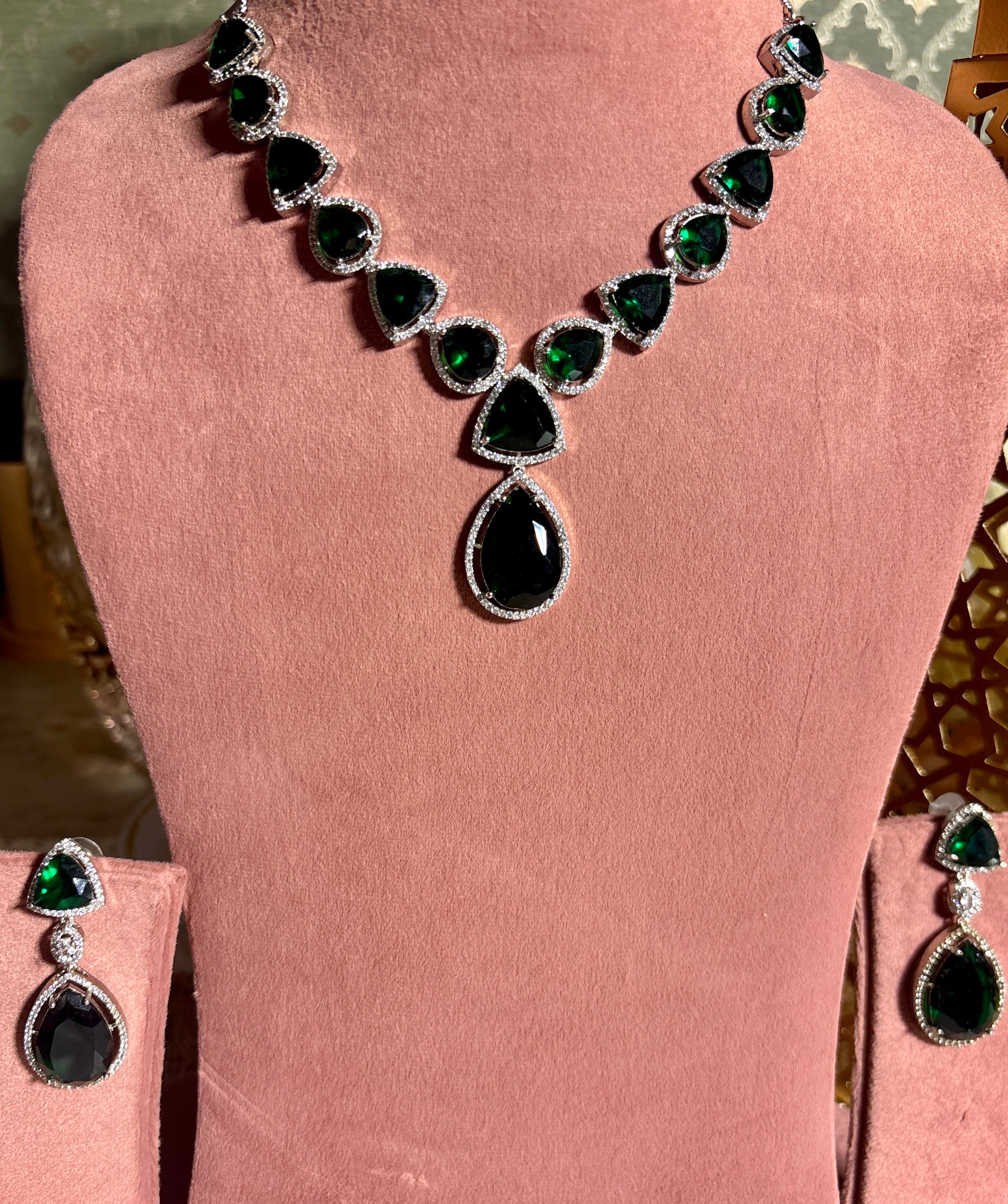 AD emerald green set