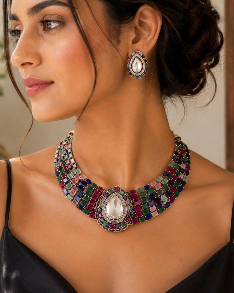 Multicoloured stone studded necklace set