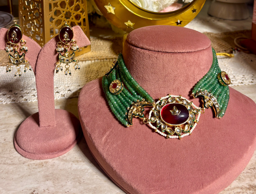 Kundan and onyx choker set