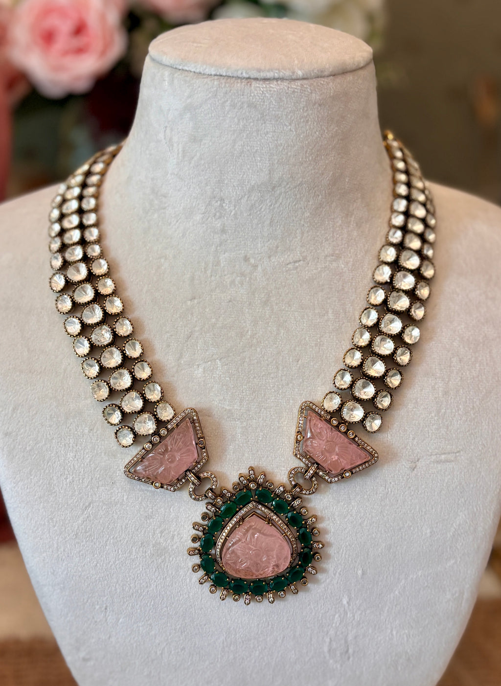 Rose & green stone necklace set