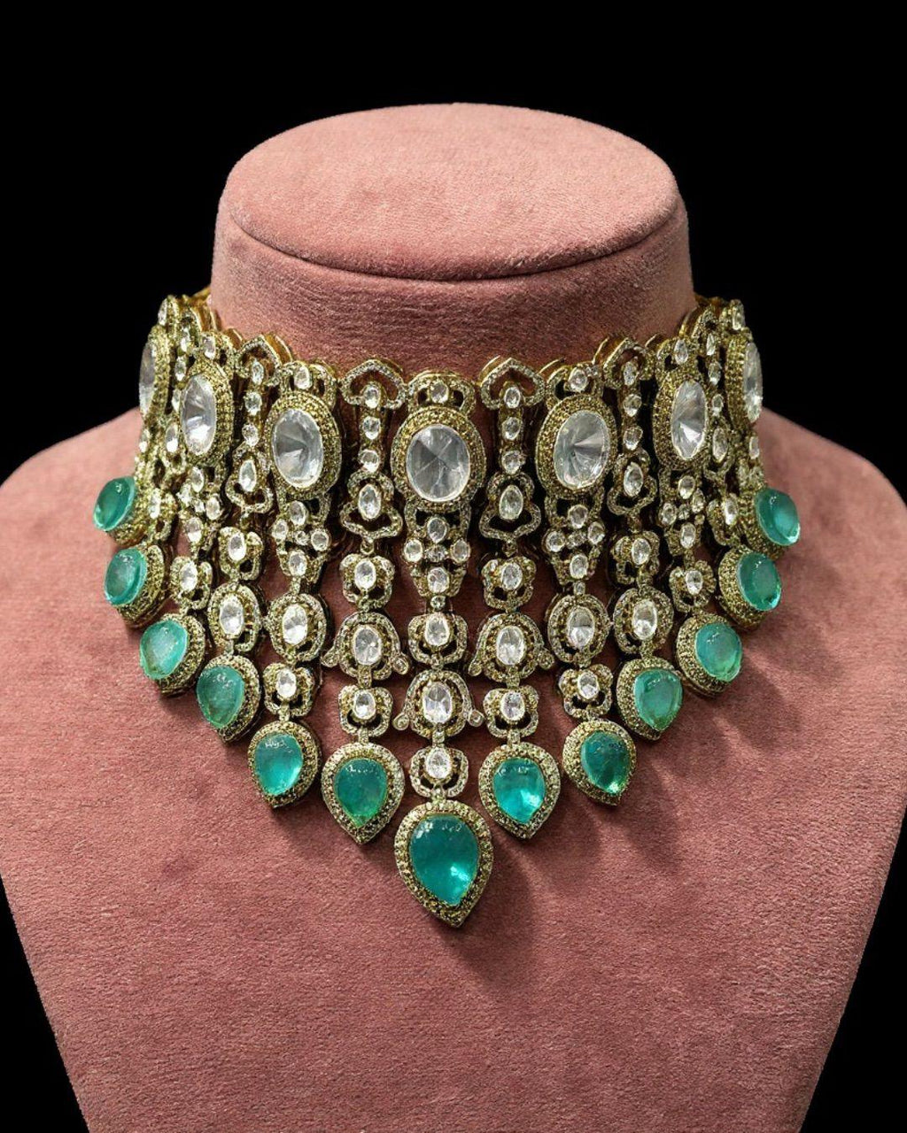 Moissanites studded choker Necklace Set